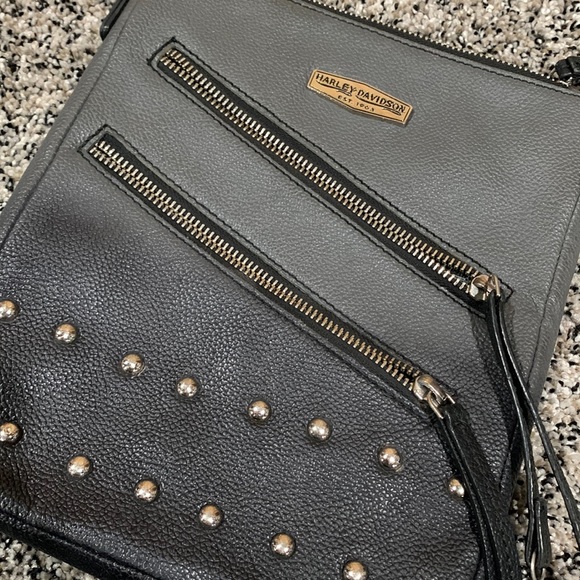 Harley-Davidson Handbags - Harley-Davidson crossbody handbag